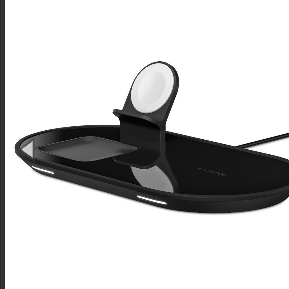 Mophie 3 in 1  Wireless Charging Station